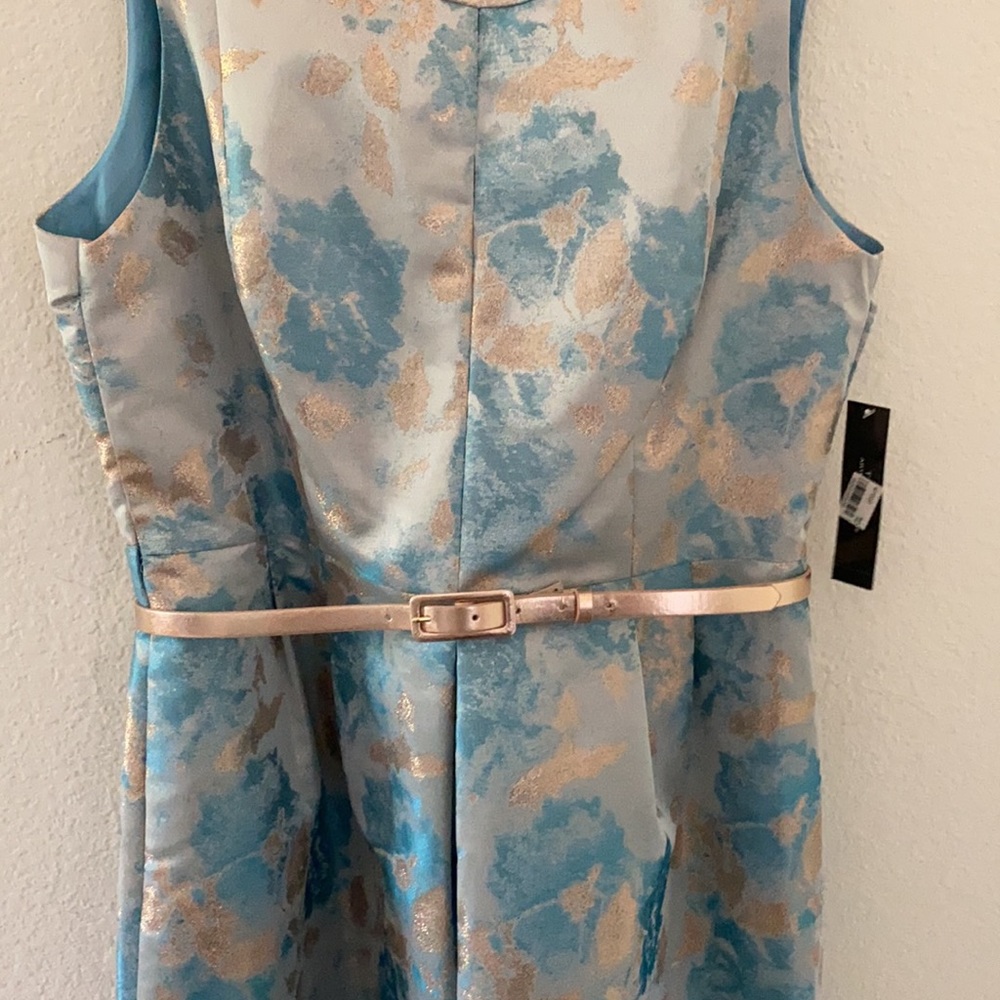 Tahari dress 👗